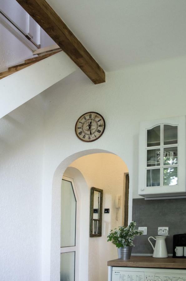 Апартамент 10+ Warna Exterior foto